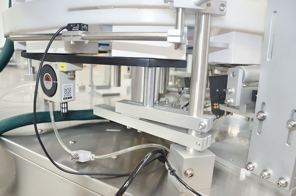 8.-Filling-Capsules 8.-Enchimento-Cápsulas