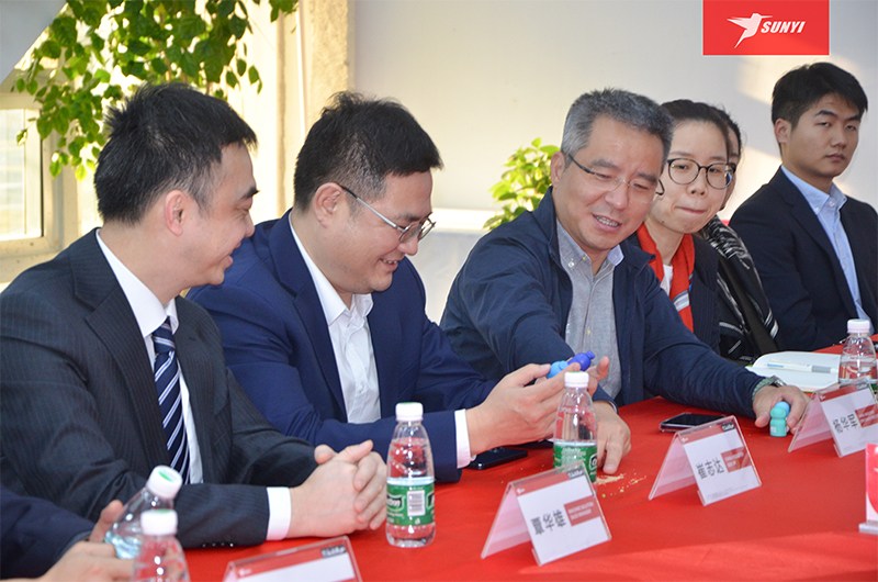 not&iacute;cias da empresa2-3