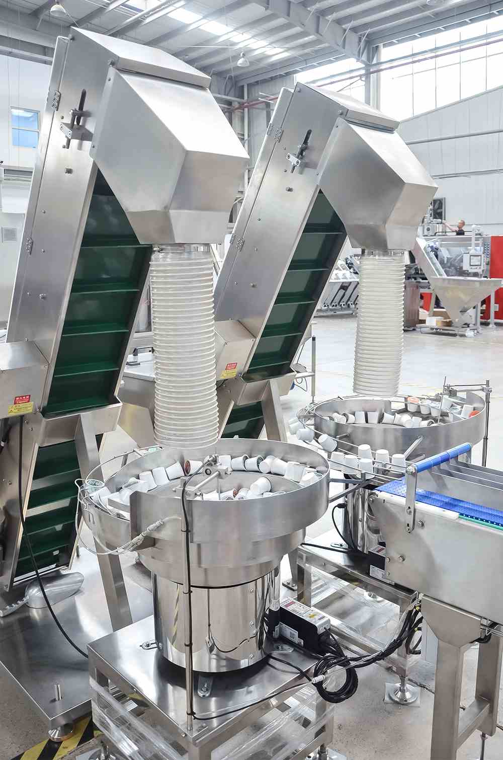 Sistema de classifica&ccedil;&atilde;o por vibra&ccedil;&atilde;o de 2 discos